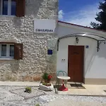 Casa Eufemia Дом отдыха Marasi