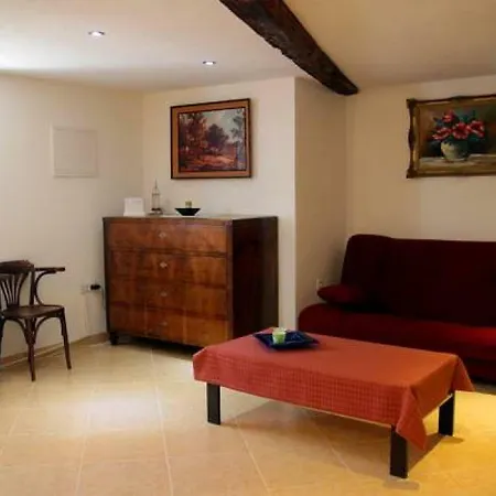 Casa Eufemia בית נופש *