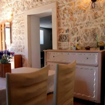 Casa Eufemia Holiday home Marasi